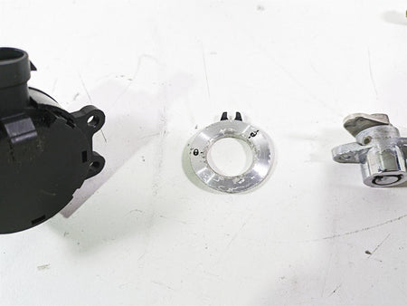 2012 Harley FLD Dyna Switchback Ignition Switch Saddlebag Key Lock Set 71304-04 {{ shop.shopifyCountryName }} - Mototech271