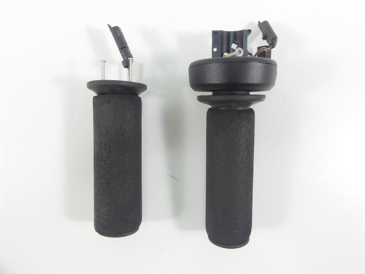 2014 BMW K1600 GTL K48 Heated Hand E-Throttle Grip Set 61317714235 61318522472 {{ shop.shopifyCountryName }} - Mototech271