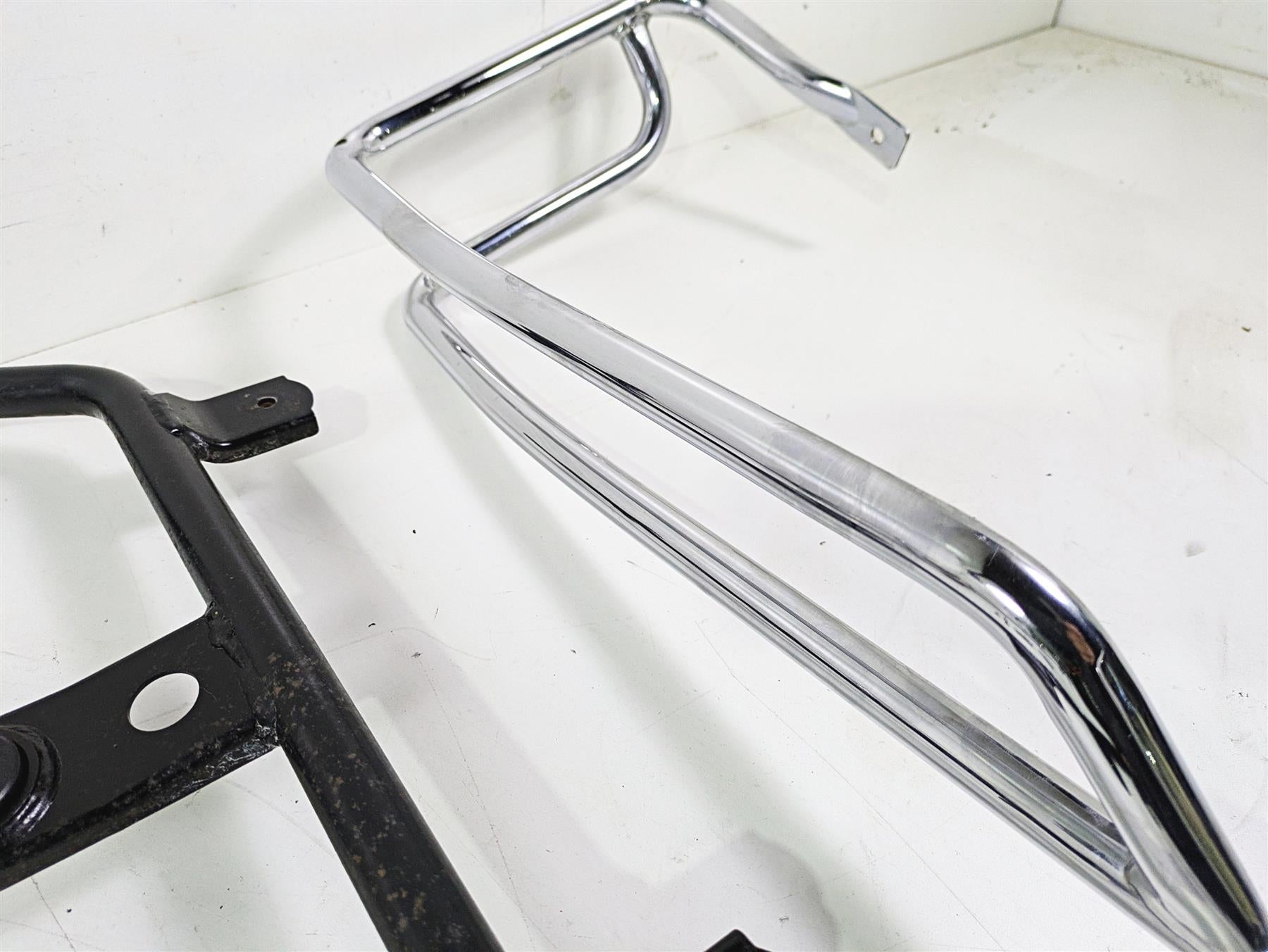2004 Yamaha XVZ1300 Royal Star Saddlebag Rack Holder Carrier Set 4XY-2841K-00-00 {{ shop.shopifyCountryName }} - Mototech271