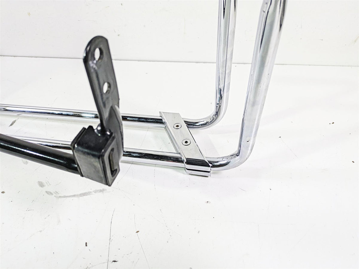 2007 Harley Touring FLHTCU SE CVO E-Glide Right Saddlebag Guard 49207-04 {{ shop.shopifyCountryName }} - Mototech271
