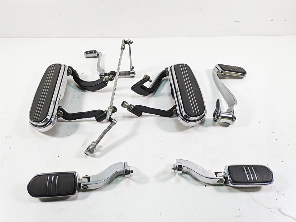 2006 Harley Touring FLHXI Street Glide Floor Board Foot Peg Lever Set 50688-04 {{ shop.shopifyCountryName }} - Mototech271