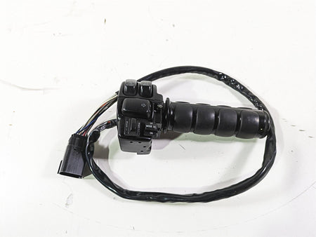 2008 Harley Touring FLHTCU E-Glide 105TH Right Control Switch Cruise 71684-06A {{ shop.shopifyCountryName }} - Mototech271