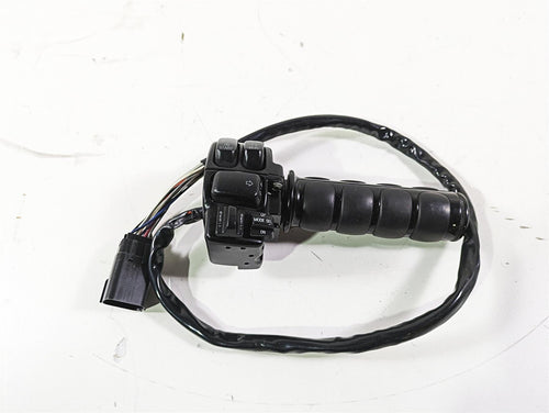 2008 Harley Touring FLHTCU E-Glide 105TH Right Control Switch Cruise 71684-06A | Mototech271