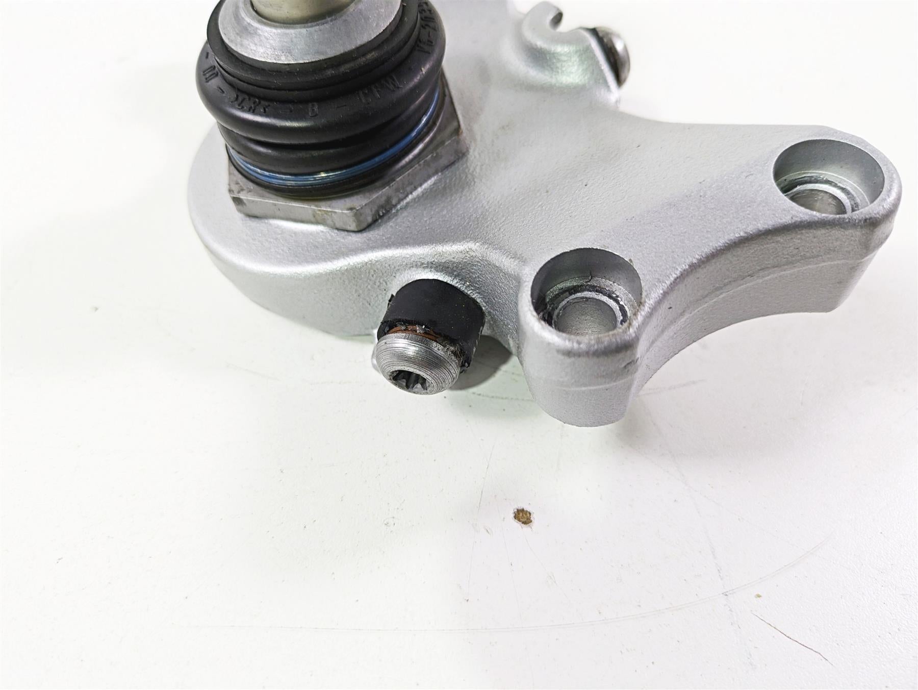 2009 BMW R1200RT K26 Lower Triple Tree & Ball Joint 31427652644 31427707541 {{ shop.shopifyCountryName }} - Mototech271