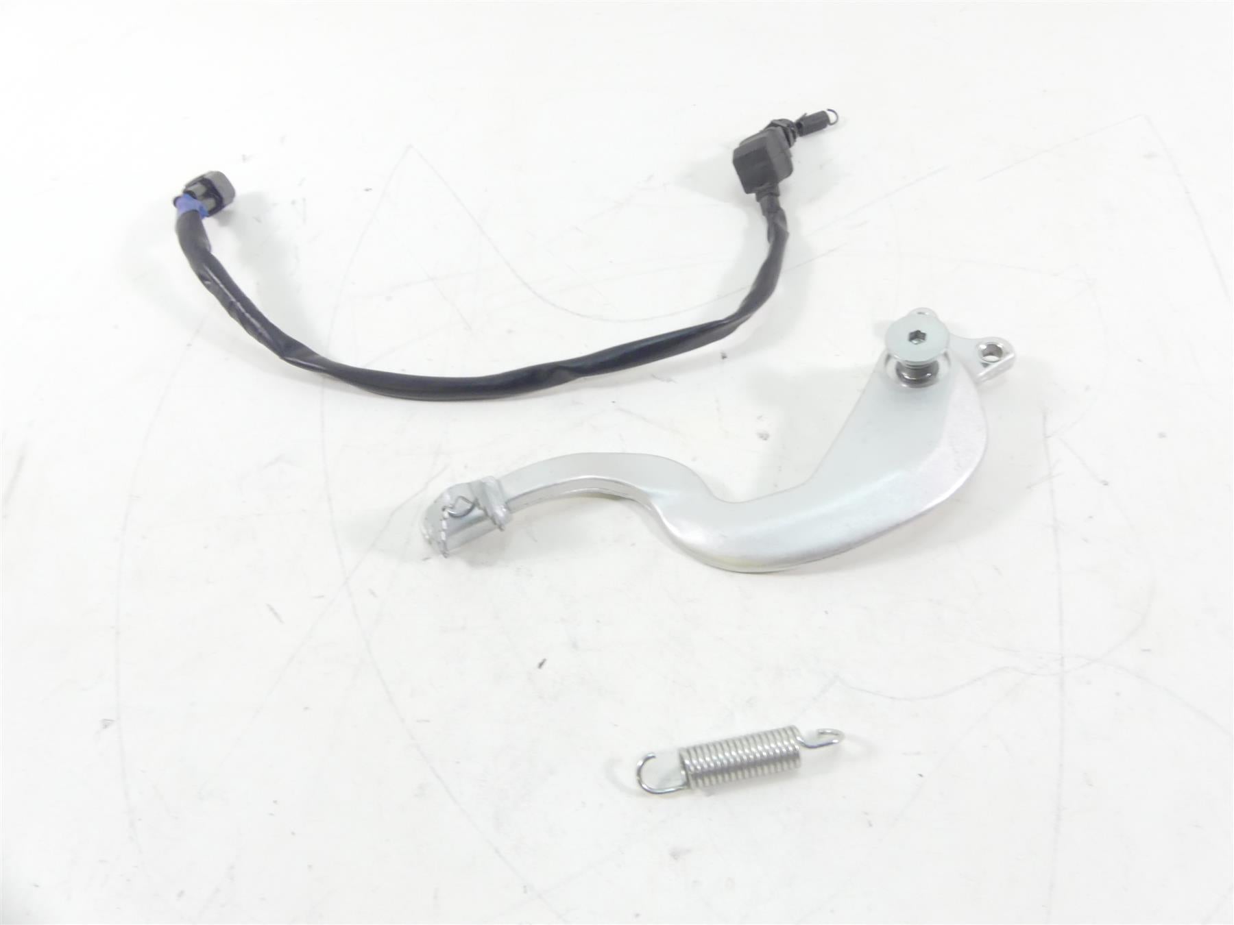 2017 Yamaha XT1200Z Super Tenere Rear Brake Pedal Lever + Sensor 23P-27200-00-00 {{ shop.shopifyCountryName }} - Mototech271