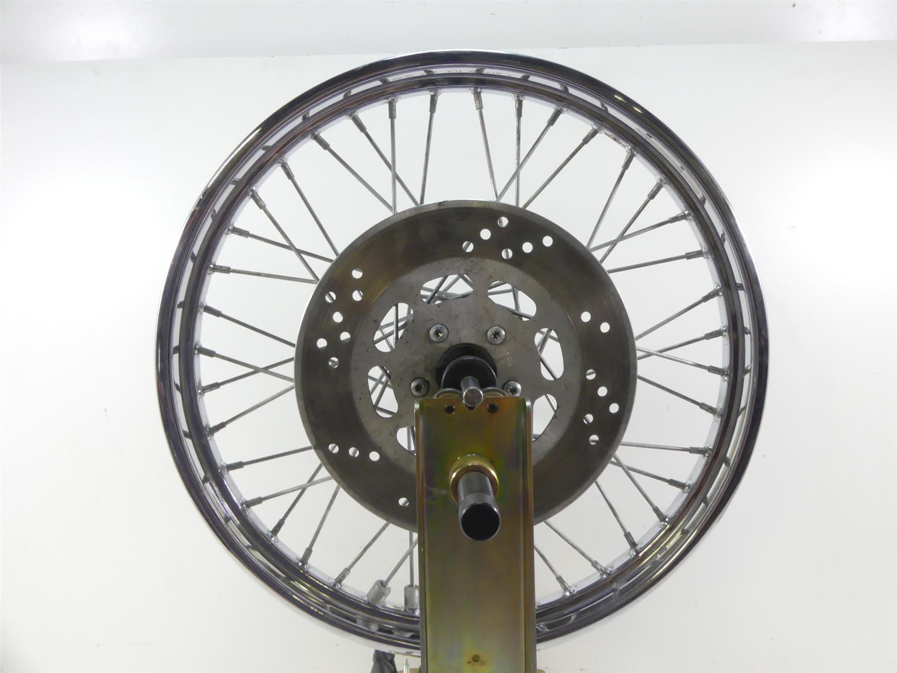 1993 Harley FXSTS Softail Springer Front Chrome Spoke Wheel Rim 21x2.15 43676-88 {{ shop.shopifyCountryName }} - Mototech271
