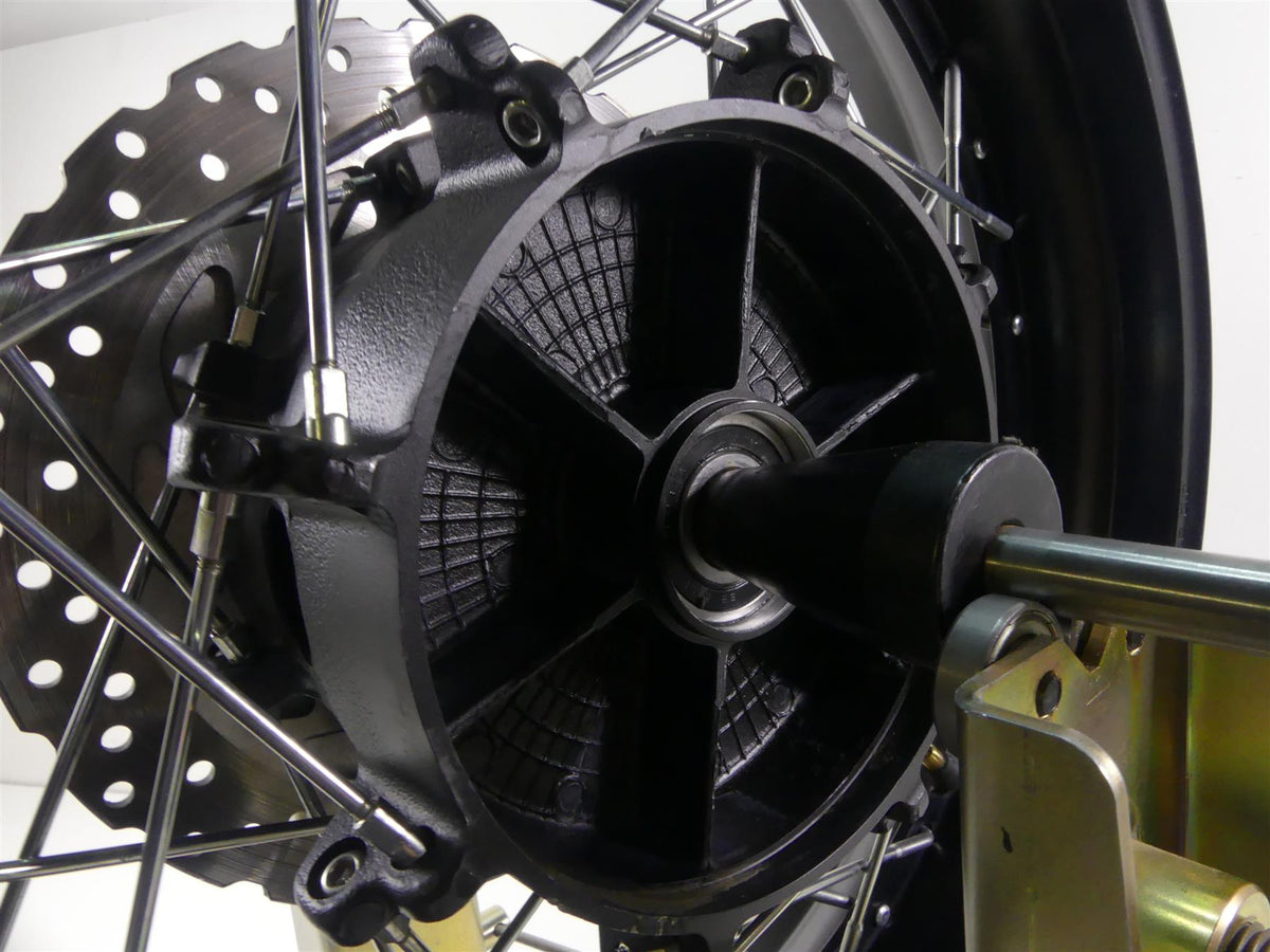 2017 Yamaha XT1200Z Super Tenere Rear Wheel Rim 17x4 - Read 94440-17003-00 {{ shop.shopifyCountryName }} - Mototech271