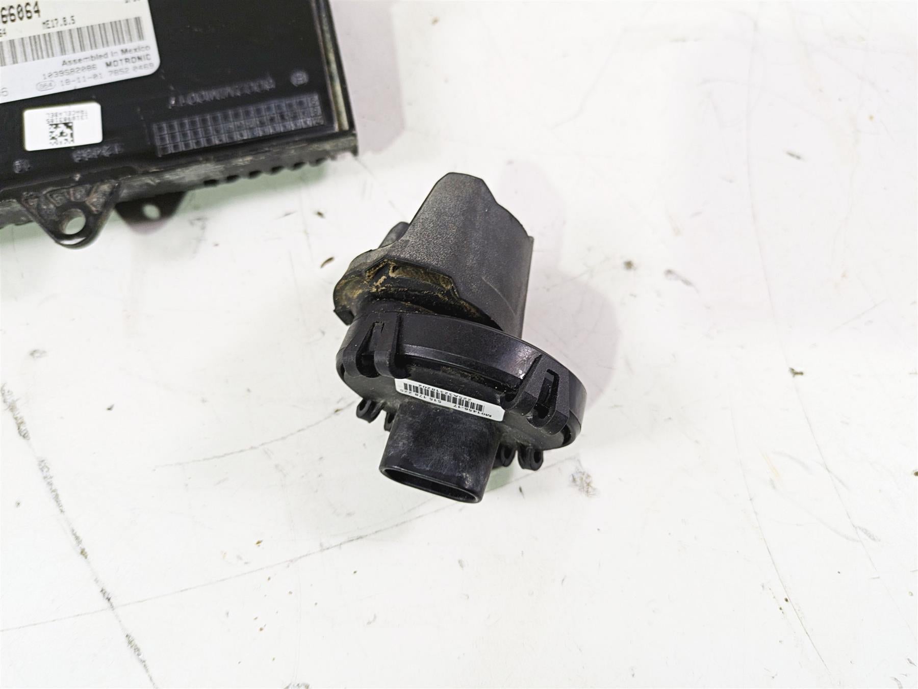 2019 Can Am Maverick X3 XRS Turbo R Cdi Ecu Ecm & Ignition Dess Switch 420666064 {{ shop.shopifyCountryName }} - Mototech271