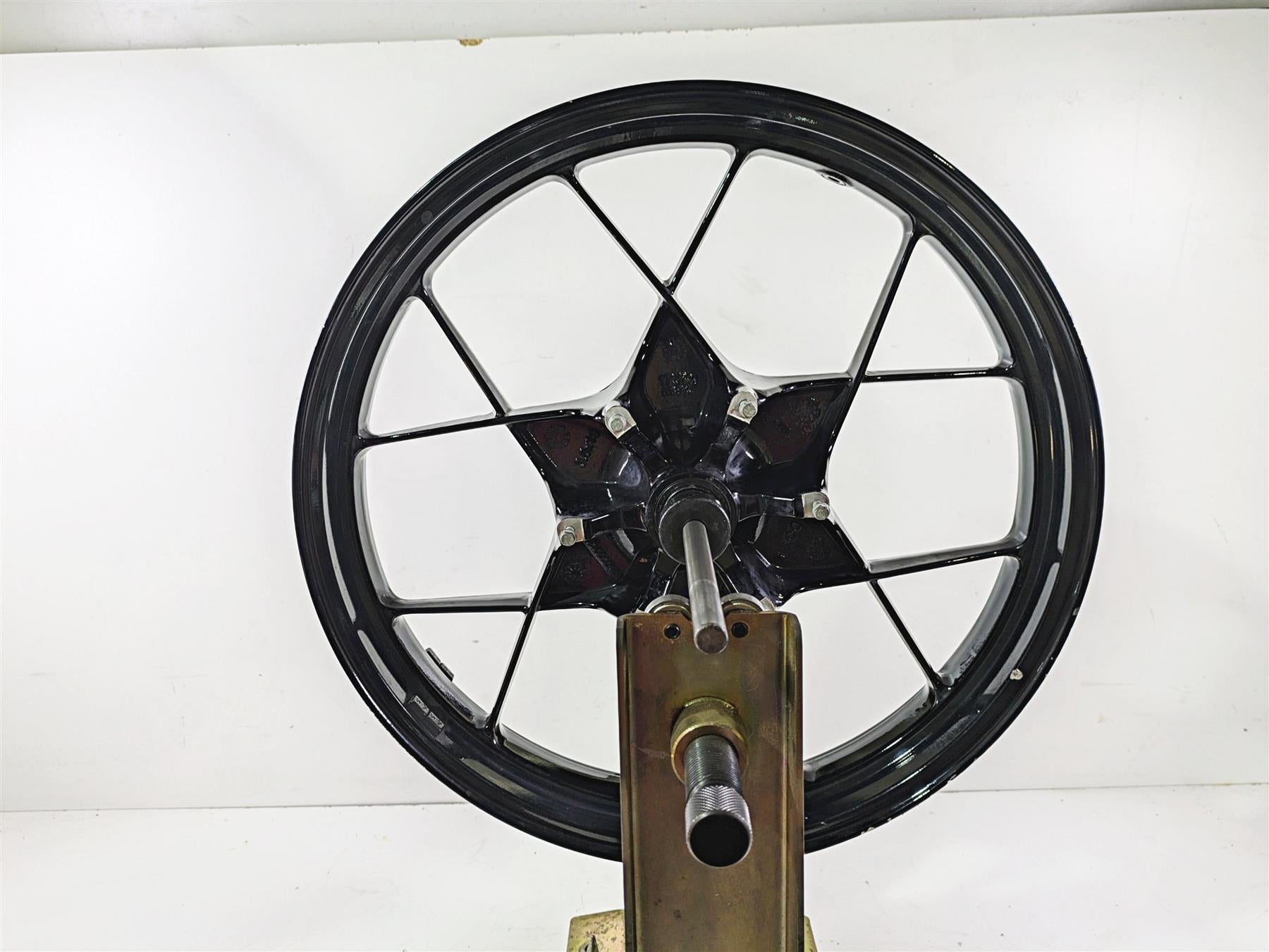 2022 KTM 1290 Super Adventure S Front Wheel Rim 19x3 .45mm Runout 6060900114430 {{ shop.shopifyCountryName }} - Mototech271