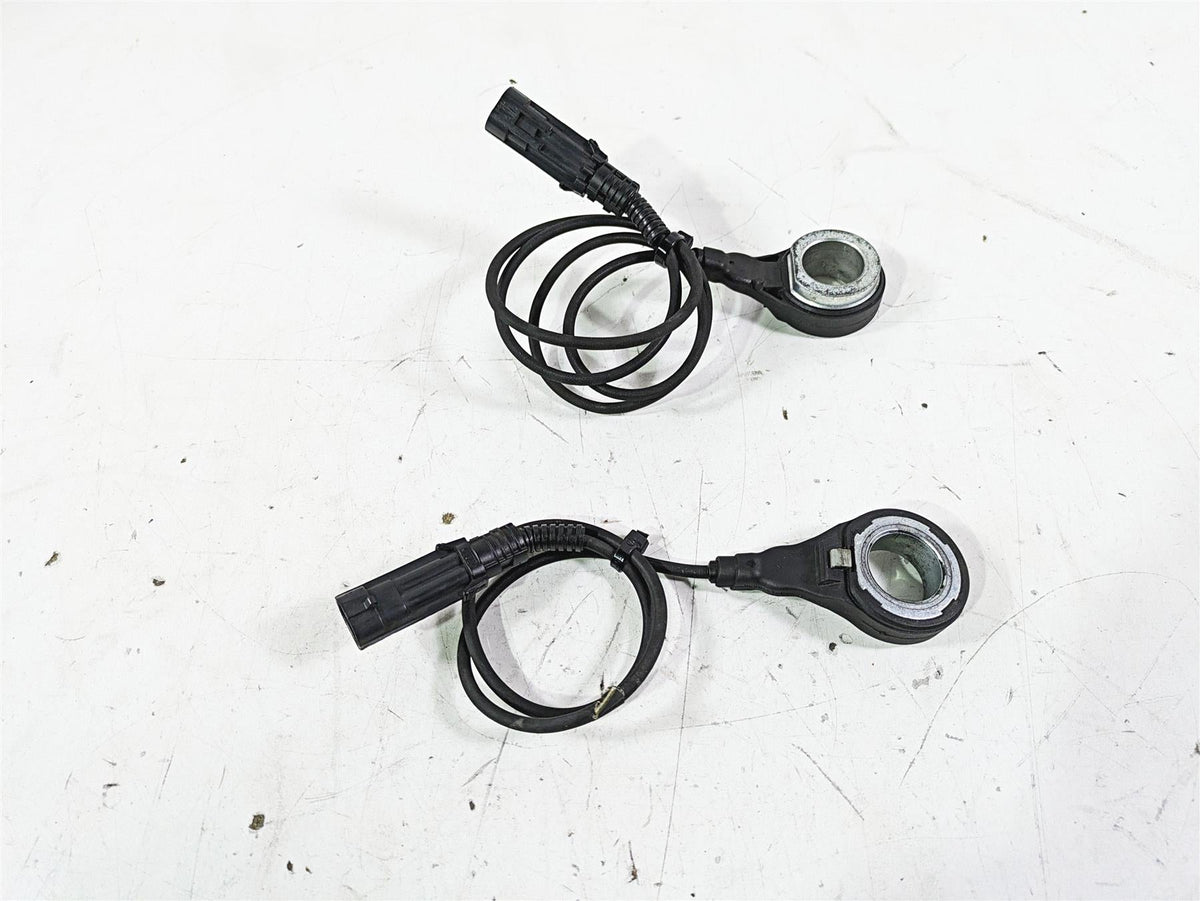 2015 Harley Touring FLHXS Street Glide Front Rear Abs Sensor Set 32700015 {{ shop.shopifyCountryName }} - Mototech271