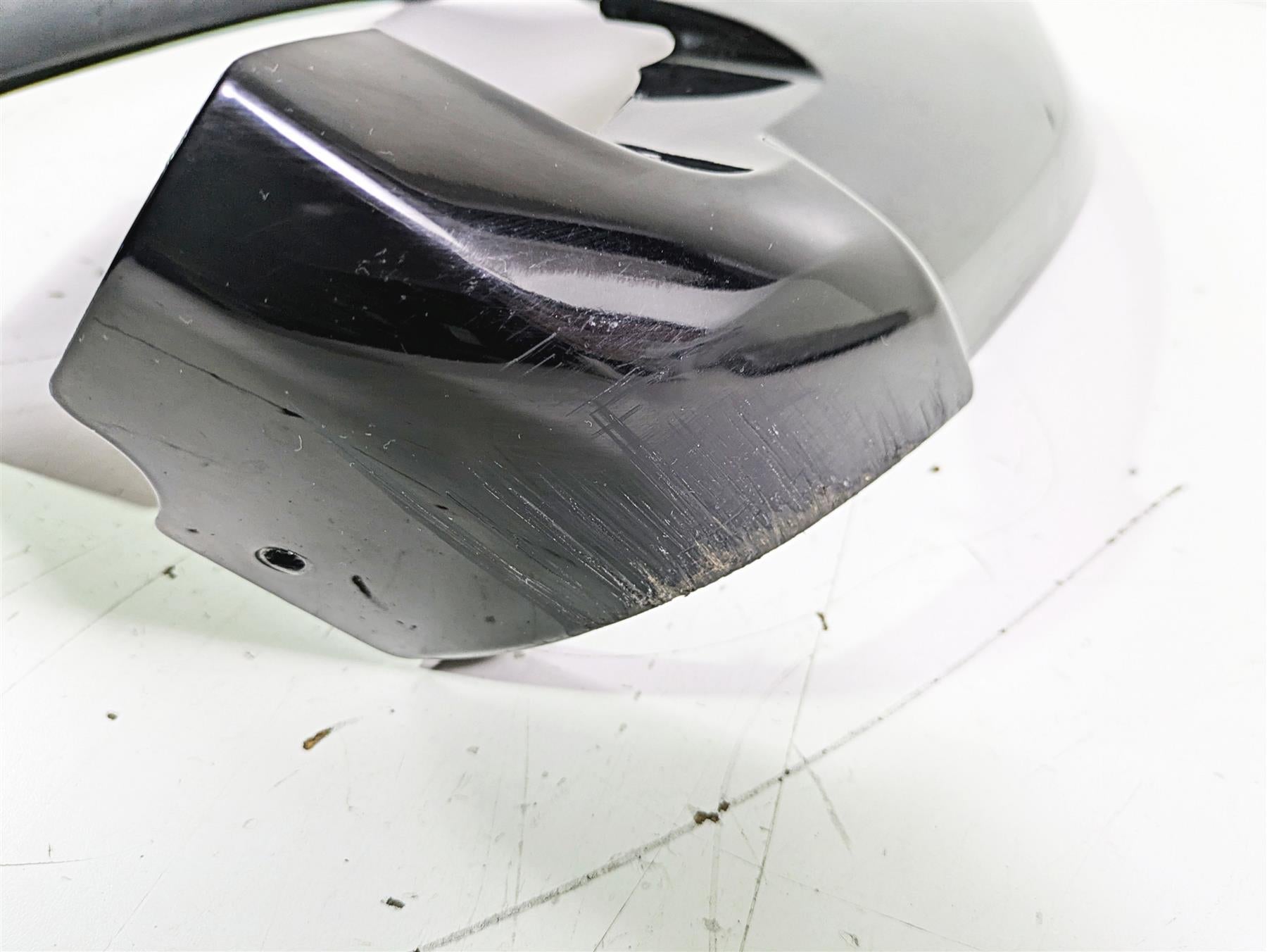 2012 Harley VRSCF Muscle V Rod Radiator Side Cover Fairing Set 26836-09 26837-09 {{ shop.shopifyCountryName }} - Mototech271