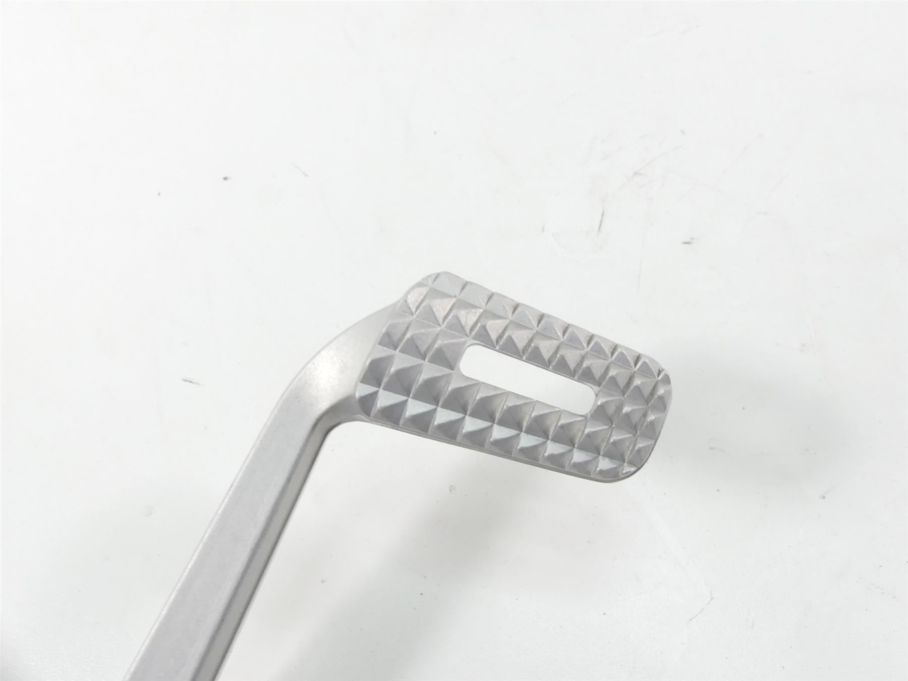 2015 Triumph 1050 Speed Triple R Front Right Footpeg & Brake Pedal T2081752 {{ shop.shopifyCountryName }} - Mototech271