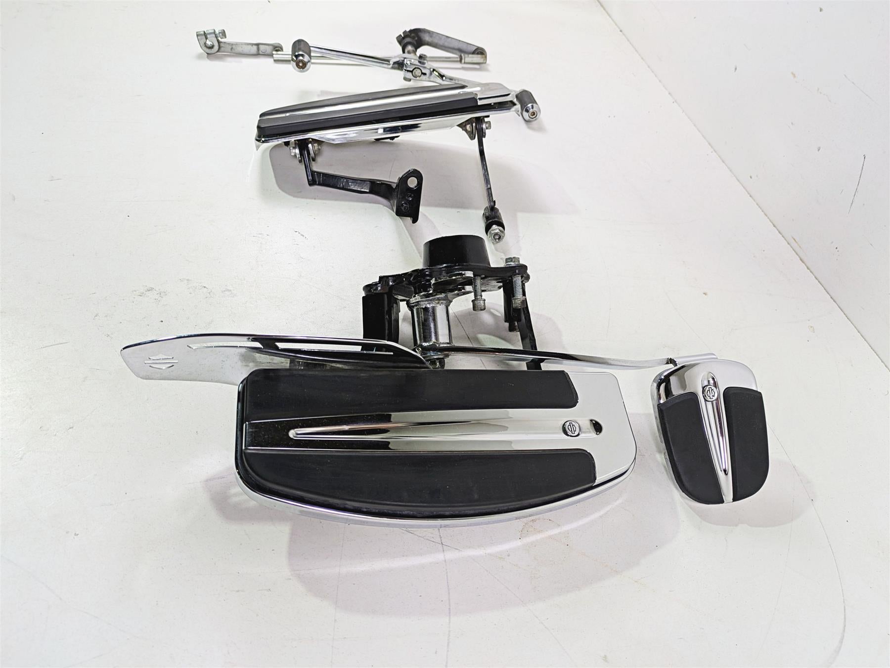 2015 Harley Touring FLHTKL Electra Glide Slipstream Floor Board Pedal & Shifter {{ shop.shopifyCountryName }} - Mototech271