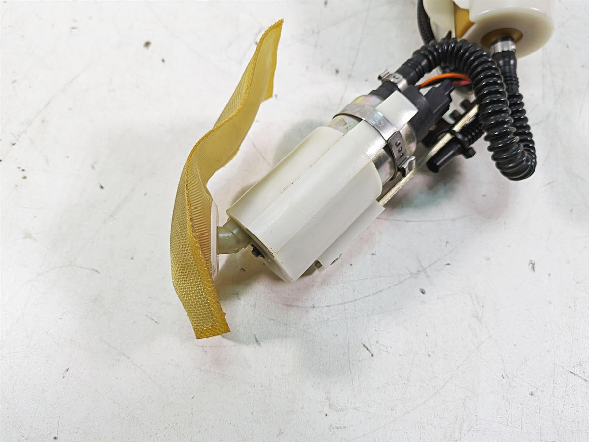 2013 MV Agusta F3 675 ERA Fuel Gas Petrol Pump 8K Only - Tested 8000B4722 {{ shop.shopifyCountryName }} - Mototech271