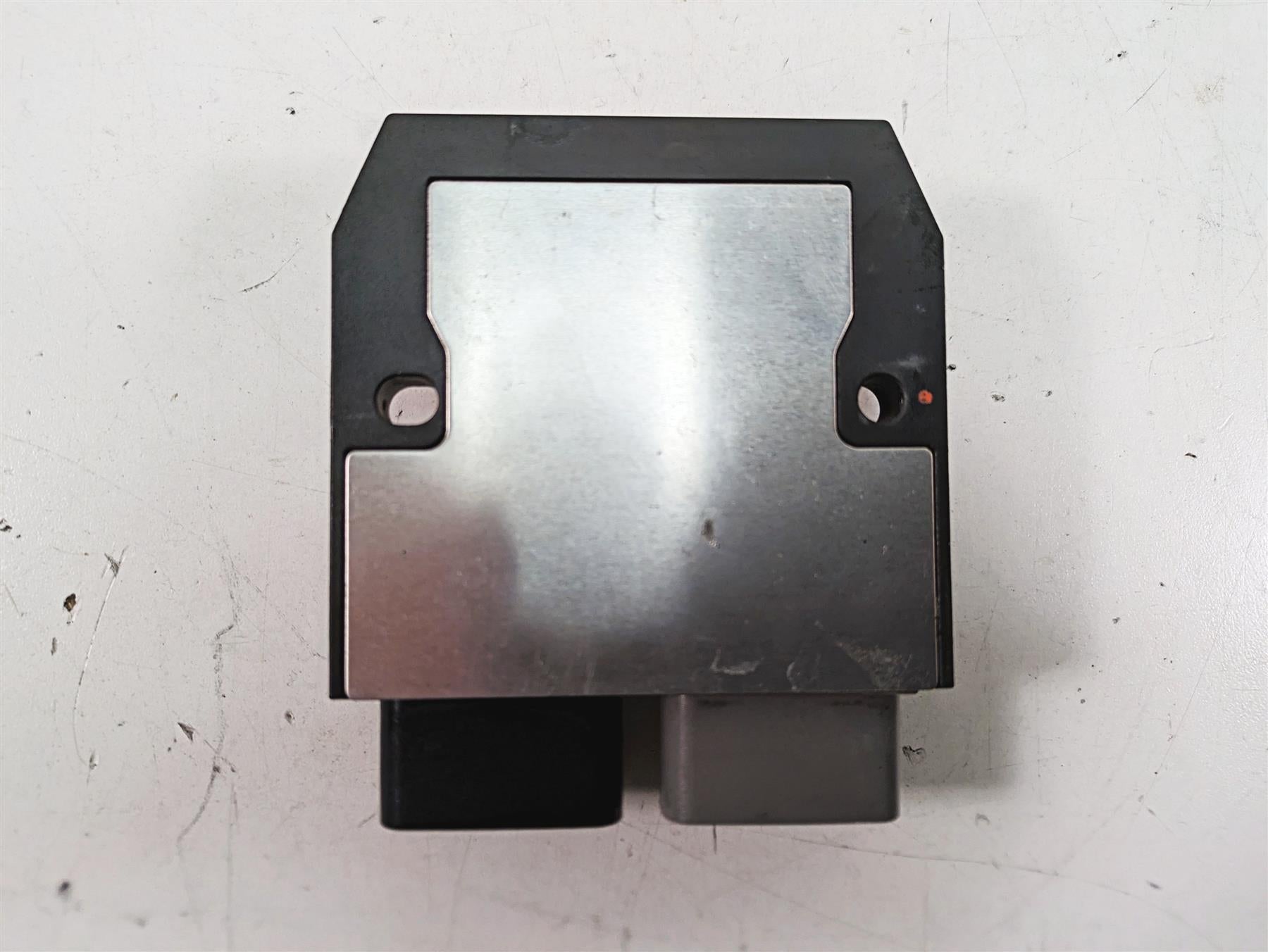 2015 BMW S1000RR K46 Rectifier Voltage Regulator FH020CA 12317718422 {{ shop.shopifyCountryName }} - Mototech271