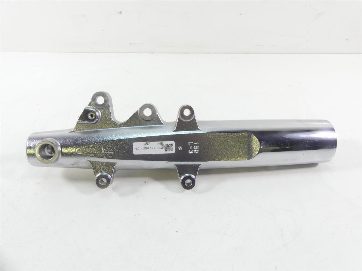 2020 Indian Roadmaster Left 46mm Lower Chrome Fork Tube Slider 1824021 {{ shop.shopifyCountryName }} - Mototech271