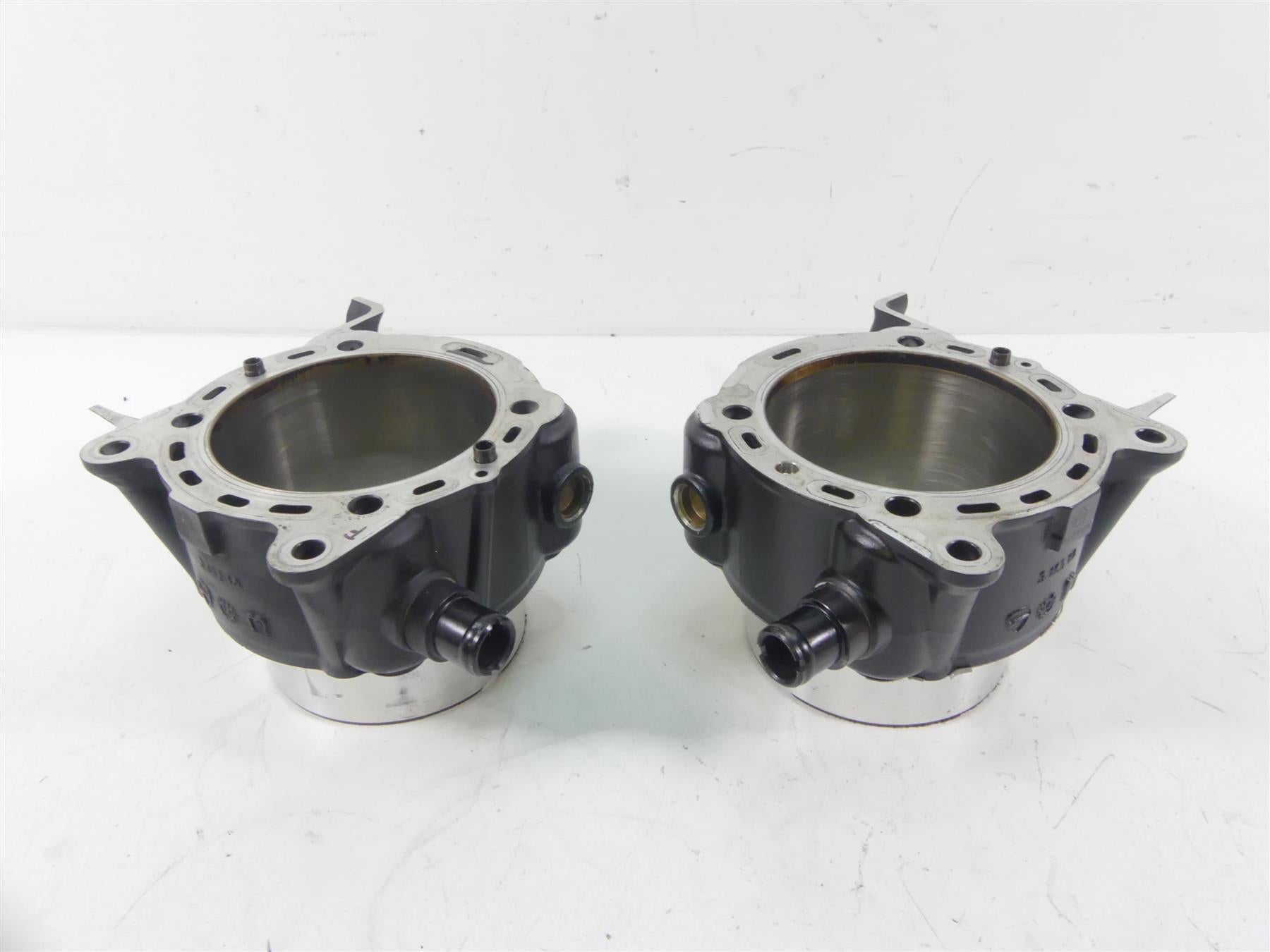2015 Ducati Monster 1200 S Cylinder Jug Barrel Piston Set 120Z0141AC 120Z0131AC {{ shop.shopifyCountryName }} - Mototech271