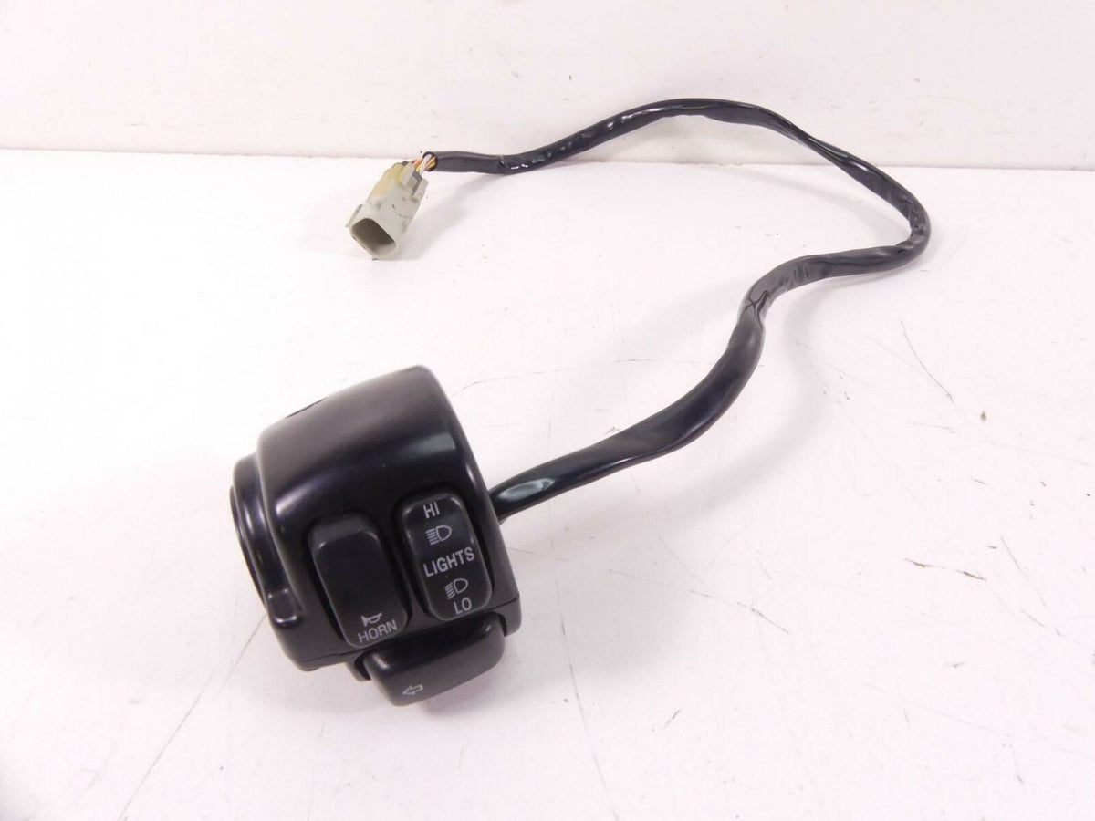 2009 Harley VRSCAW V-Rod Left Control Switch Turn Signal Horn Lights 71682-06A {{ shop.shopifyCountryName }} - Mototech271