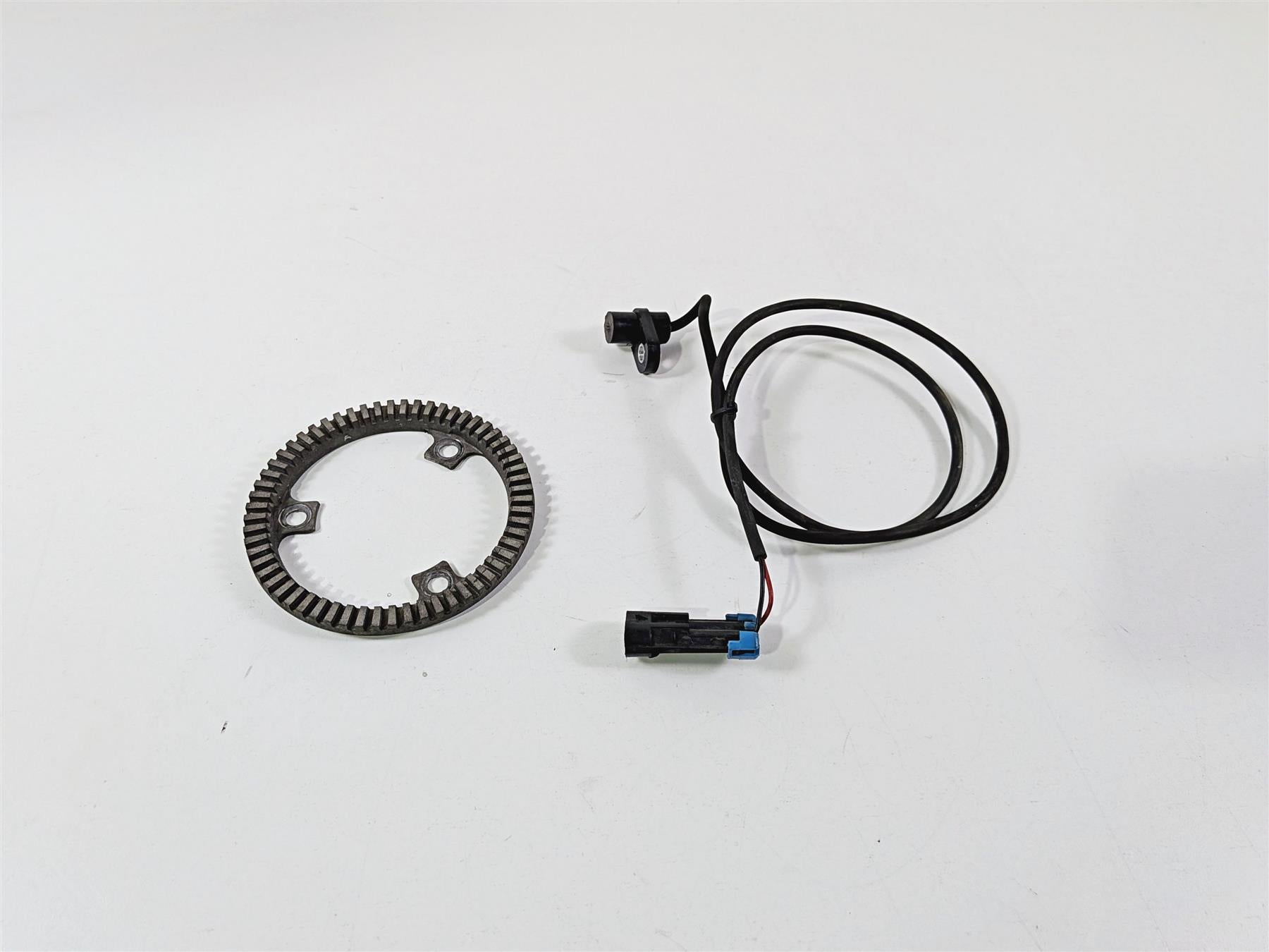 2013 Victory Vision Tour Front Abs Brake Wheel Speed Sensor 4013251 4081069 {{ shop.shopifyCountryName }} - Mototech271