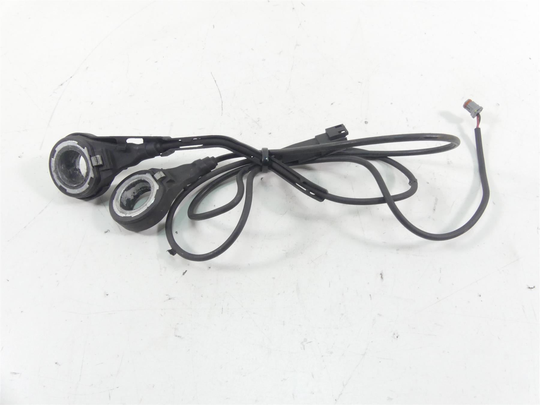 2021 Harley Softail FLSB Sport Glide Abs Wheel Speed Sensor Set 41100076 | Mototech271