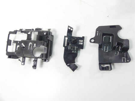 2021 Harley Softail FXBBS 114 Street Bob Electrical Battery Carrier Set 69201523 {{ shop.shopifyCountryName }} - Mototech271