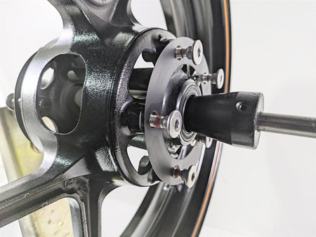 2020 Kawasaki ZX6R ZX636 Ninja Front Wheel Rim Strgt 17x3.5 Enkei 41073-0728-18F {{ shop.shopifyCountryName }} - Mototech271