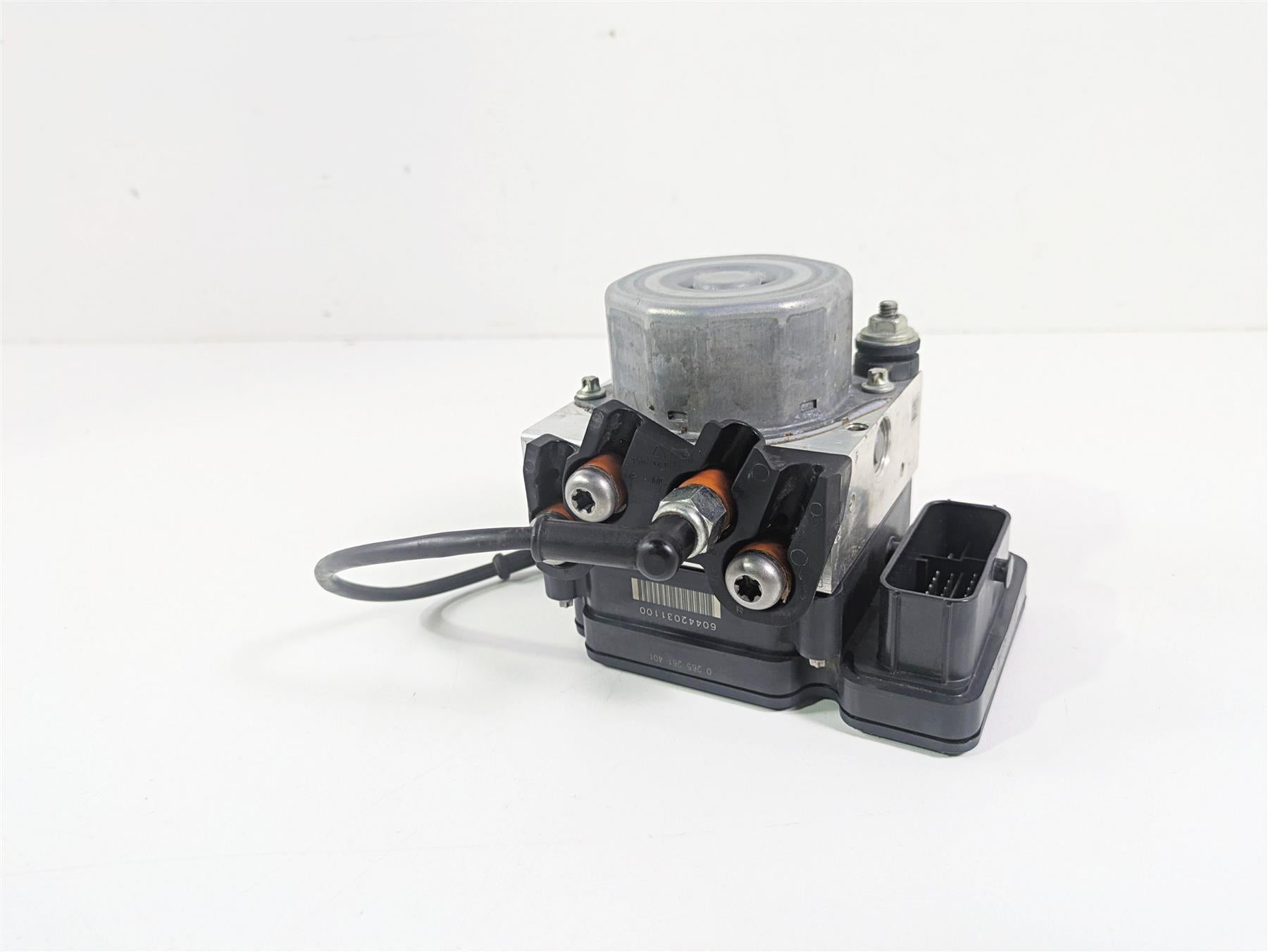 2017 KTM 1290 Super Duke GT Abs Brake Pump Control Module 60442031144 {{ shop.shopifyCountryName }} - Mototech271