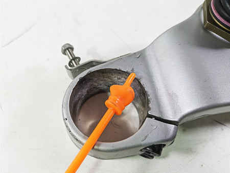2004 BMW R1150GS R21 Lower Triple Tree Steering Clamp Ball Joint 31422338223 {{ shop.shopifyCountryName }} - Mototech271