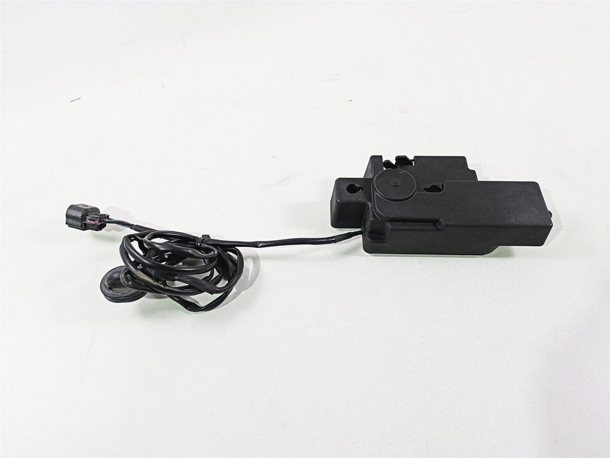 2017 Indian Chieftain Limited Right Bag Lock Control Module Lock 4017838 {{ shop.shopifyCountryName }} - Mototech271