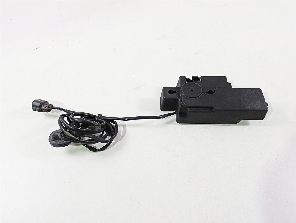 2017 Indian Chieftain Limited Right Bag Lock Control Module Lock 4017838 {{ shop.shopifyCountryName }} - Mototech271