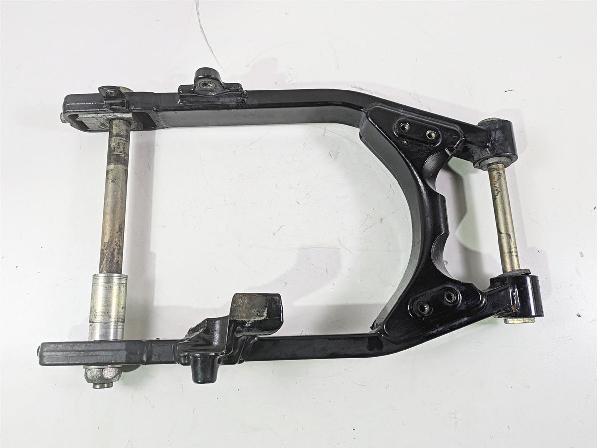 2010 Harley Dyna FXDB Street Bob Rear Swingarm & Axle 47820-10 {{ shop.shopifyCountryName }} - Mototech271