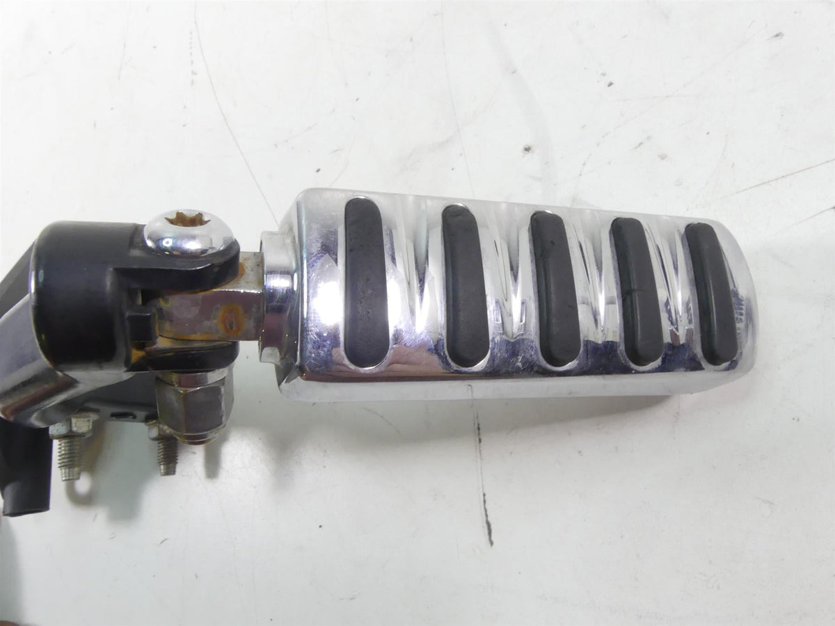 2013 Harley Davidson VRSCF Muscle Passenger Footpeg Foot Pegs 50822-09 50826-09 {{ shop.shopifyCountryName }} - Mototech271