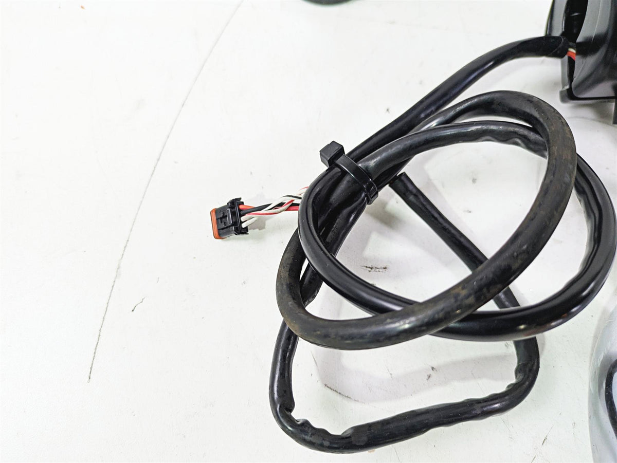 2015 Harley FXDL Dyna Low Rider Right Hand Control Switch 72944-12 {{ shop.shopifyCountryName }} - Mototech271