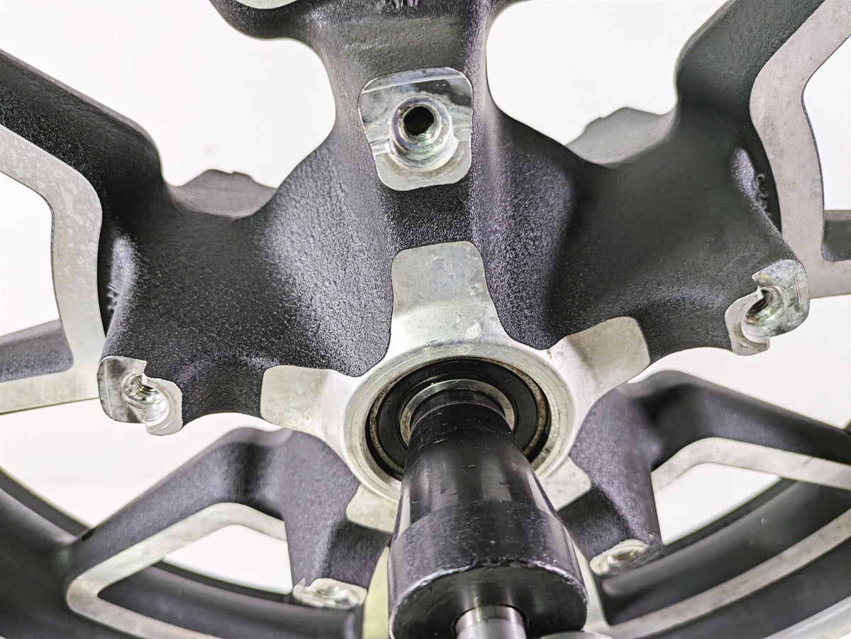 2016 Harley FXDL Dyna Low Rider Straight Front Wheel Rim 19x2.5 Cast 43300280 {{ shop.shopifyCountryName }} - Mototech271