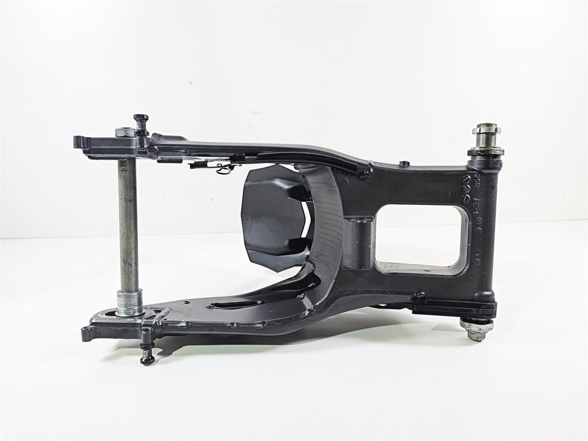 2023 Yamaha MT10 MTN1000 Rear Swingarm Swing Arm & Axle B5Y-22110-00-00 {{ shop.shopifyCountryName }} - Mototech271