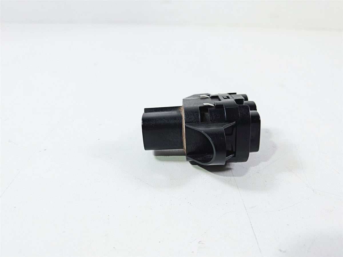 2015 Harley Touring FLTRUSE CVO Road Glide Power Lock Switch Button 71400033-Mototech271