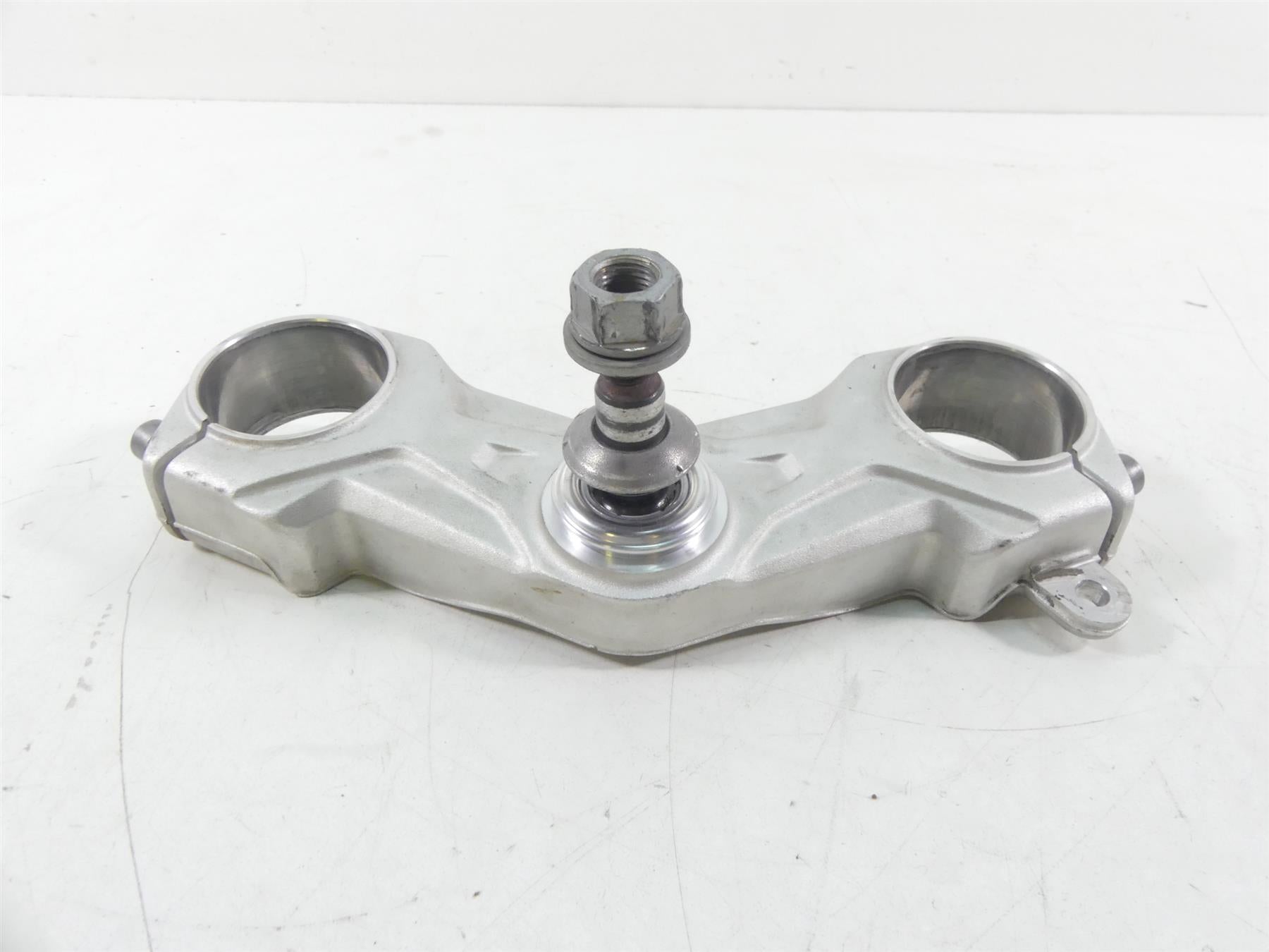2016 BMW R1200GS K50 Lower Triple Tree Steering Yoke - Read 31429443337 {{ shop.shopifyCountryName }} - Mototech271