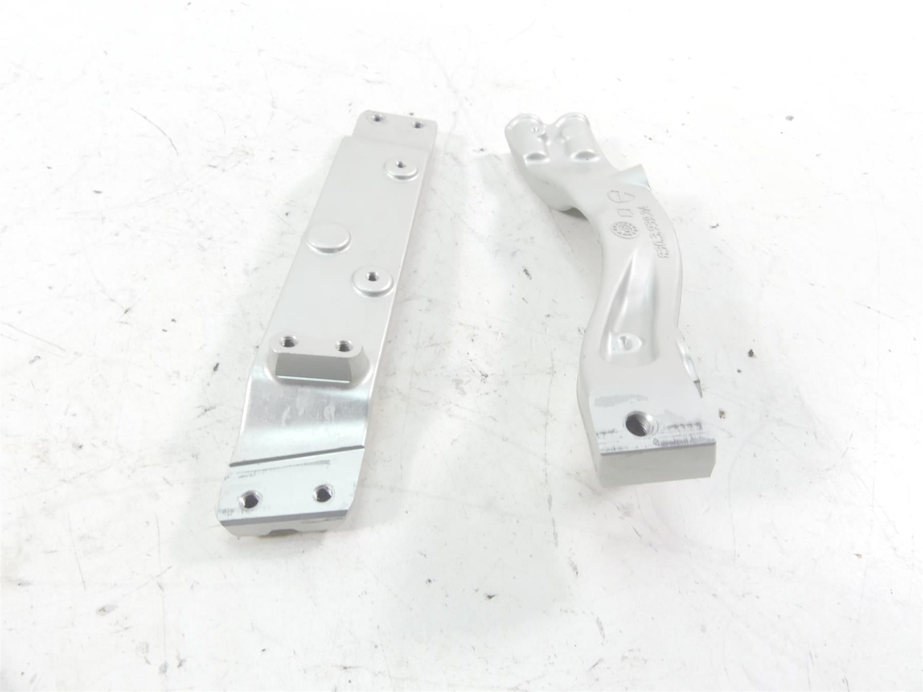 2020 Ducati Multistrada 1260 Enduro Frame Support Bracket Set 83039381A 83039392 {{ shop.shopifyCountryName }} - Mototech271