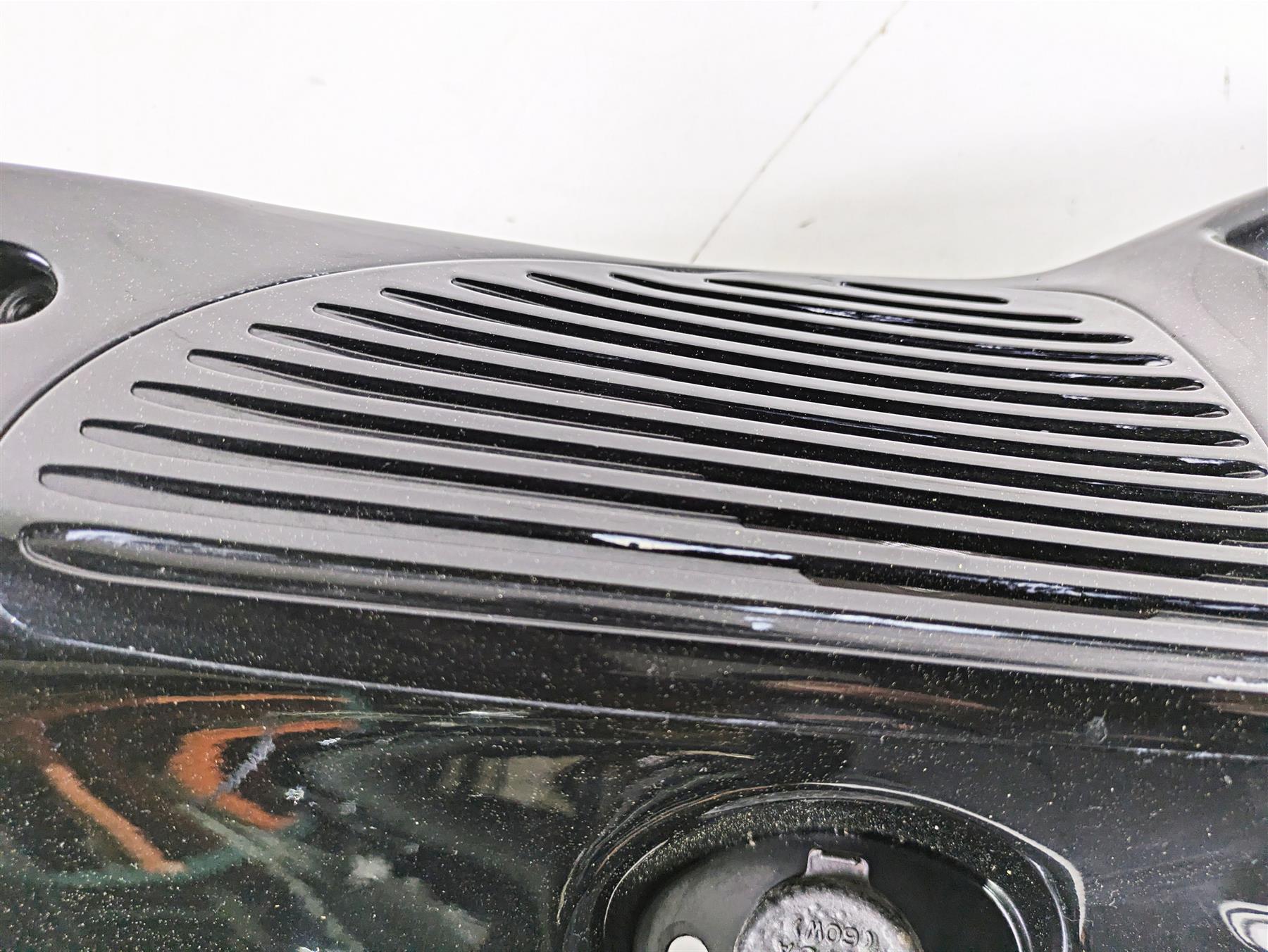 2004 Yamaha XVZ1300 Royal Star Inner Front Fairing Cover 4XY-28350-00-P7 {{ shop.shopifyCountryName }} - Mototech271