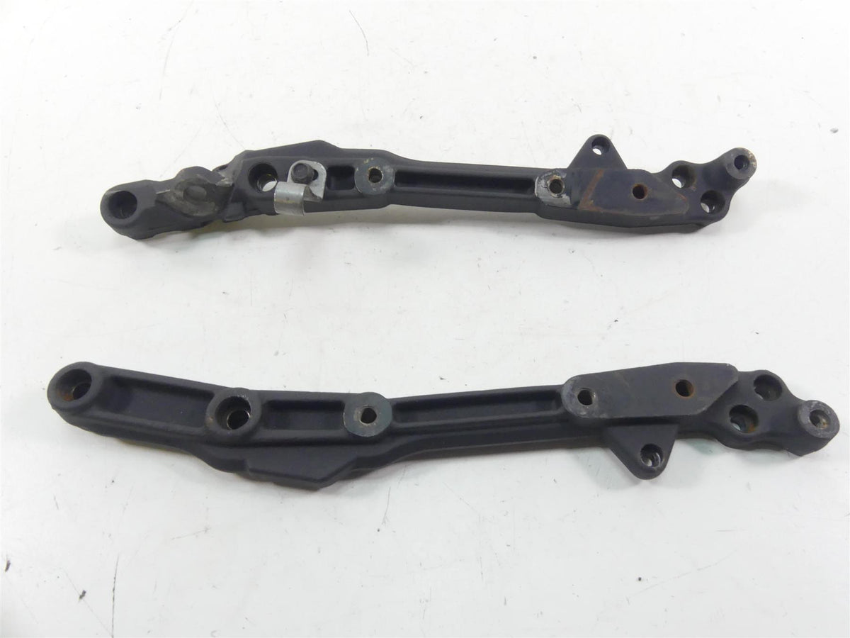2013 Victory Cross Country Lower Engine Cradle Mounts Holder L 5137537 R 5136540 {{ shop.shopifyCountryName }} - Mototech271