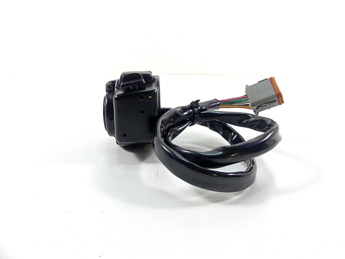 2003 Harley Touring FLHTCI E-Glide 100TH Left Audio Control Switch 71682-06A {{ shop.shopifyCountryName }} - Mototech271