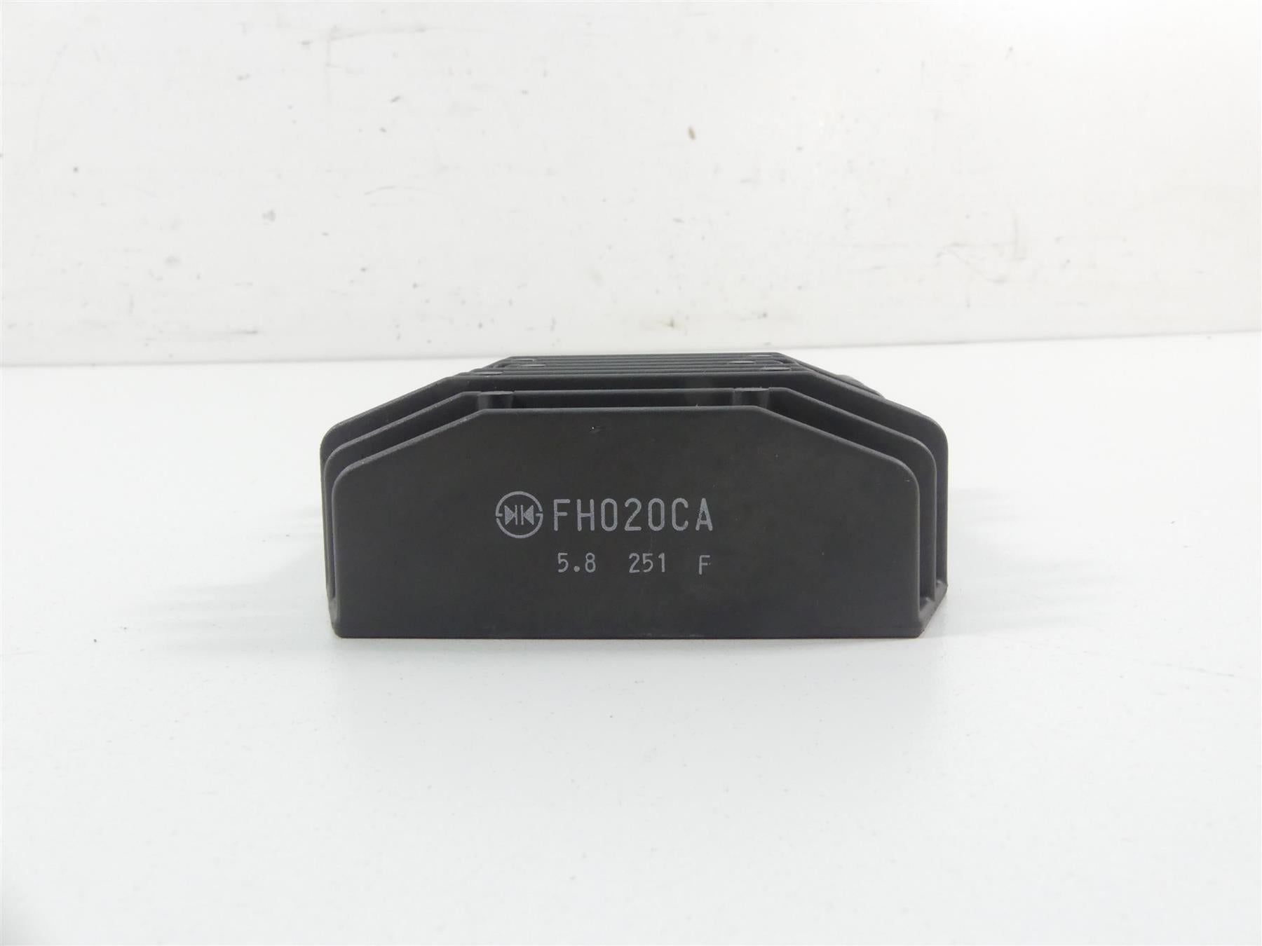 2016 BMW S1000XR K49 Rectifier Voltage Regulator FH020CA 12317718422 {{ shop.shopifyCountryName }} - Mototech271