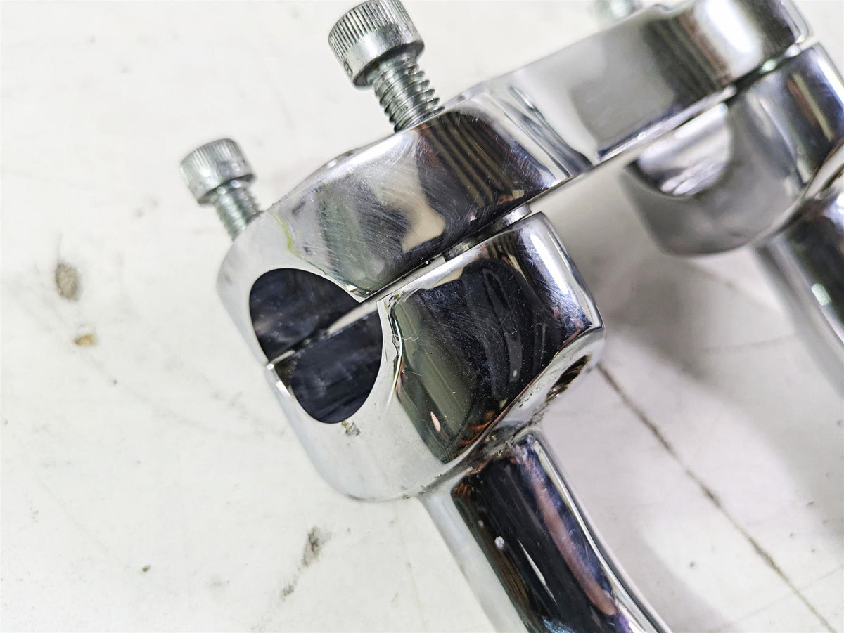 2004 Harley Softail FLSTF Fat Boy Handlebar Riser Holder Set 56567-86B {{ shop.shopifyCountryName }} - Mototech271