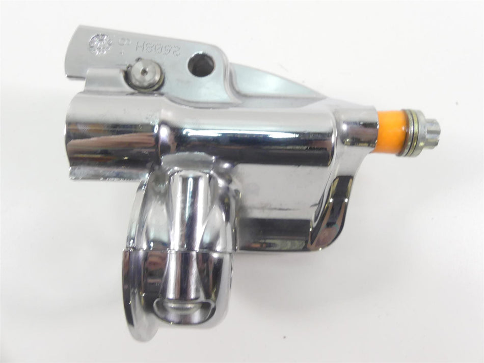 2009 Harley Dyna FXDF SE CVO Fat Bob Front Brake Master Cylinder 11/16 42057-09A {{ shop.shopifyCountryName }} - Mototech271