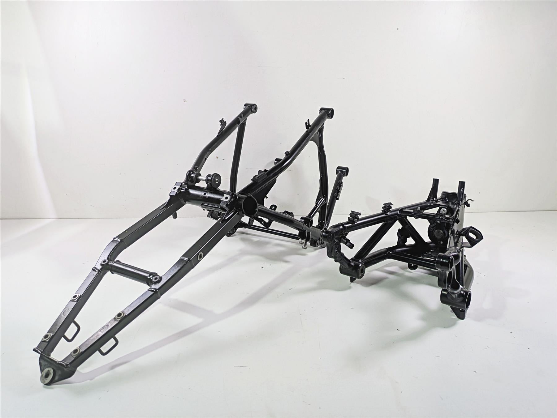 2018 BMW R nineT Urban GS K33 Front & Rear Frame Set With Clean Texas Title 46518561795 46518561796 {{ shop.shopifyCountryName }} - Mototech271