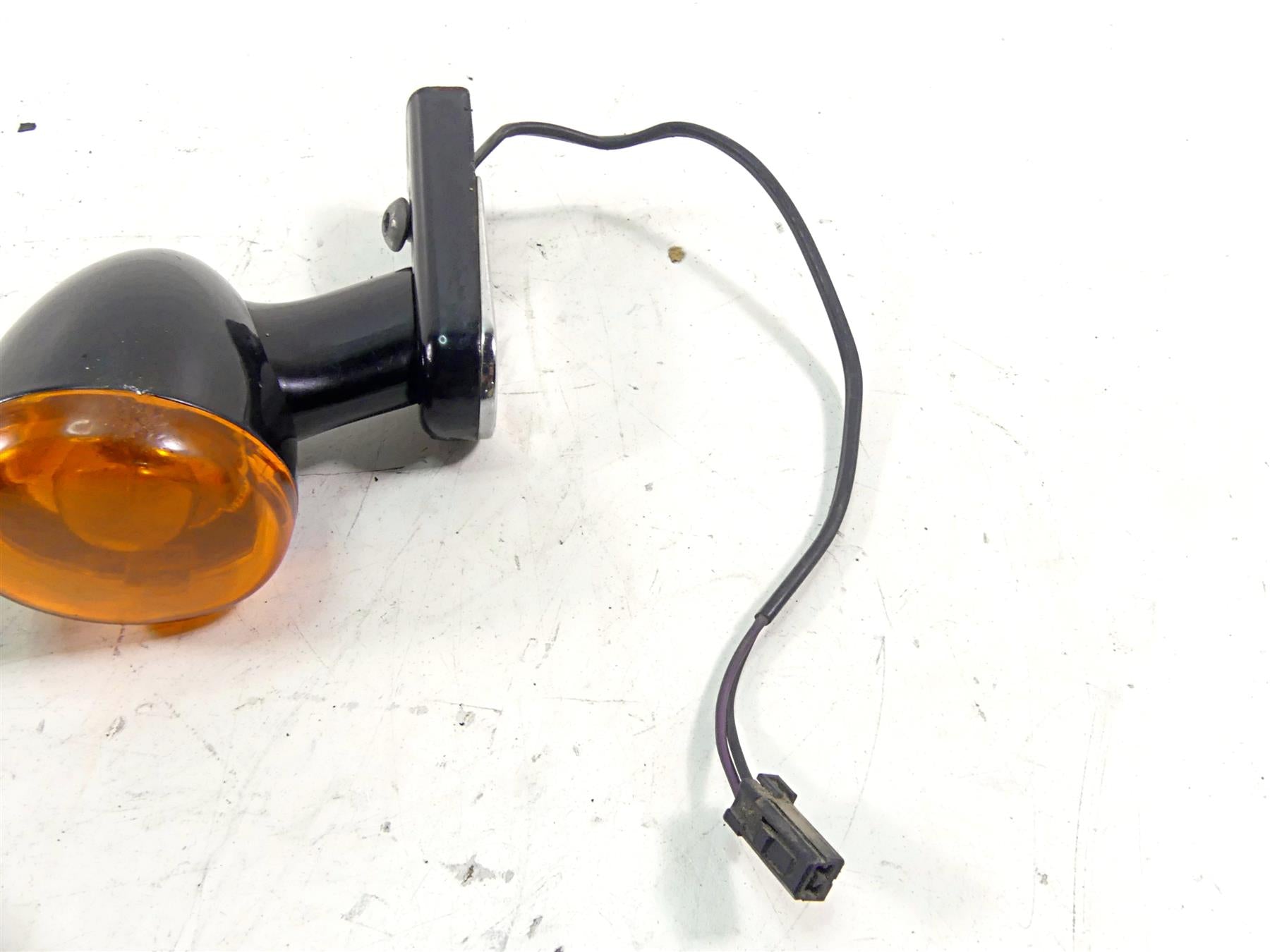 2013 Harley Softail FLSTFB Fat Boy Lo Rear Blinker Turn Signal Set 69935-08 {{ shop.shopifyCountryName }} - Mototech271