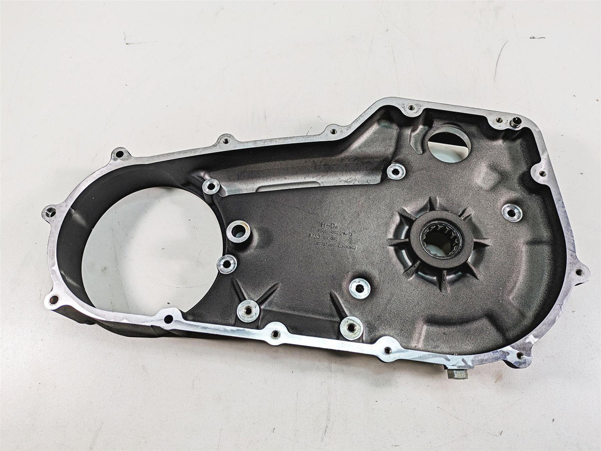 2012 Harley FLD Dyna Switchback Inner Primary Drive Clutch Cover 60681-06C {{ shop.shopifyCountryName }} - Mototech271