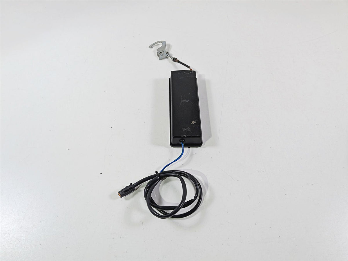 2011 Harley Touring FLHTCU CVO Electra Glide Saddlebag Lock Module 79165-07-Mototech271