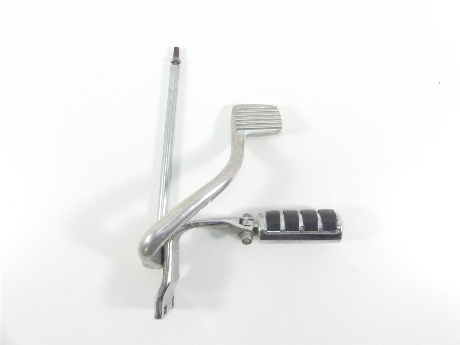 1999 Harley Dyna FXDL Low Rider Right Front Mid Footpeg & Brake Pedal 42502-90B {{ shop.shopifyCountryName }} - Mototech271