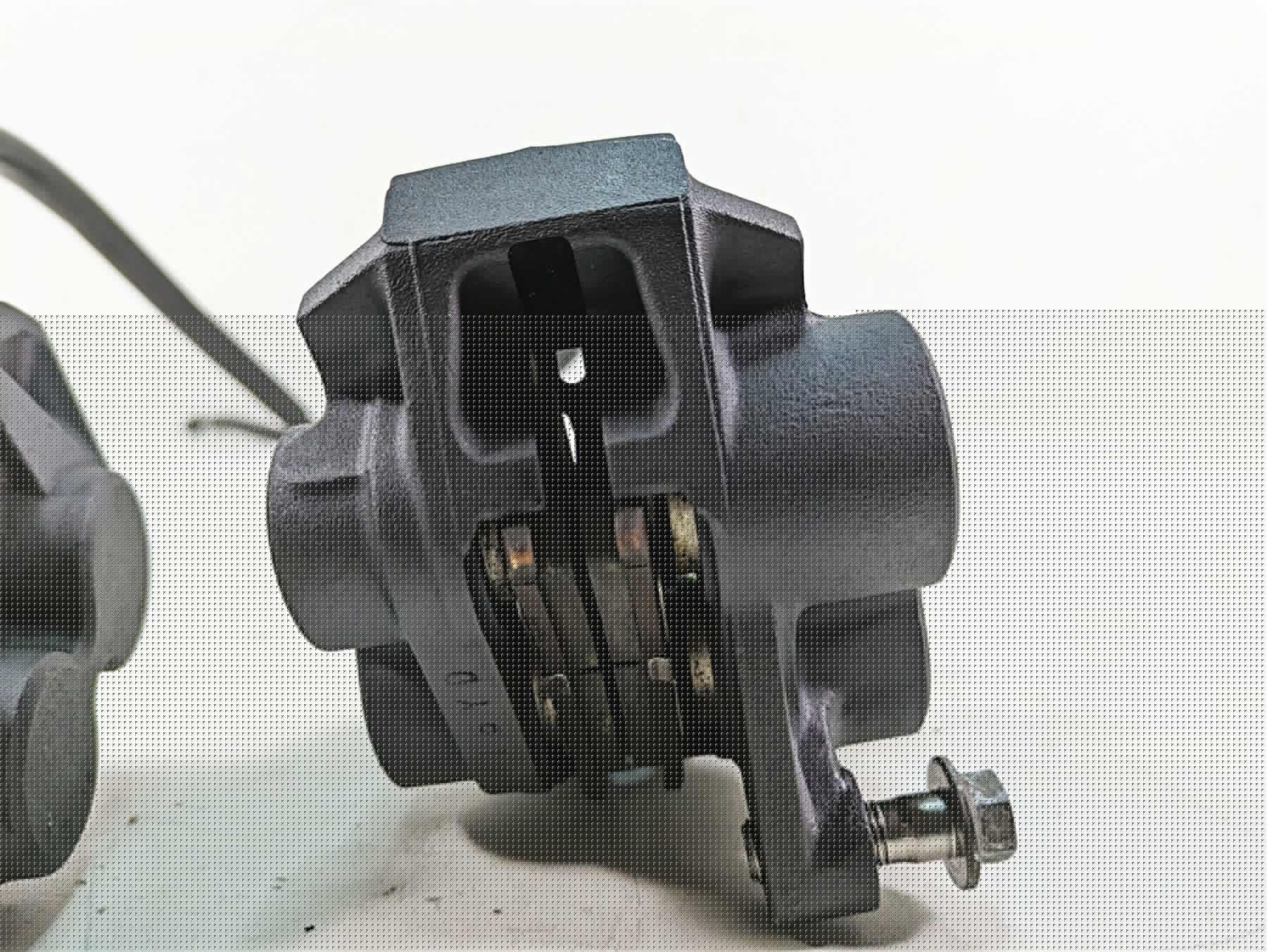 2002 Yamaha FZ1 FZS1000 Fazer Front Brake Caliper + Line Set 5DM-2580T-00-00 {{ shop.shopifyCountryName }} - Mototech271